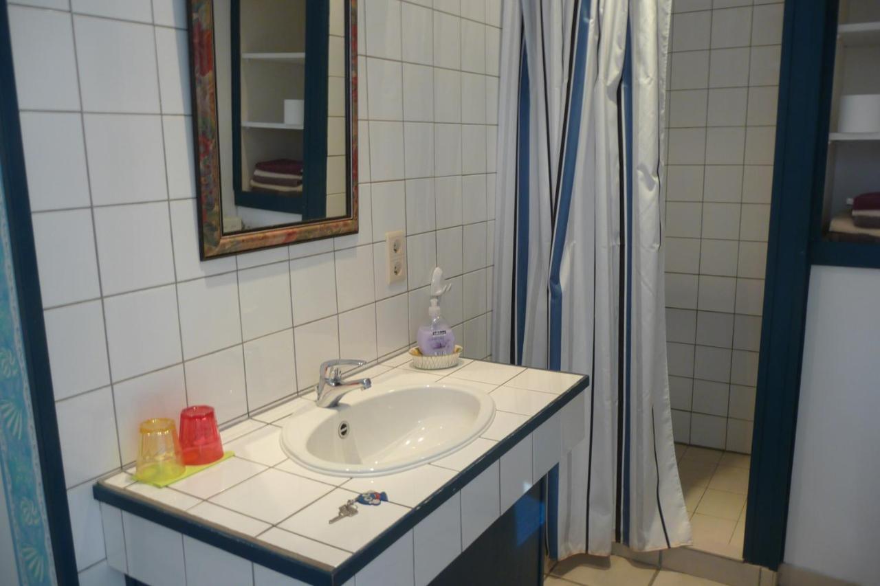 Au Rond Chene Bed & Breakfast Biron Dış mekan fotoğraf