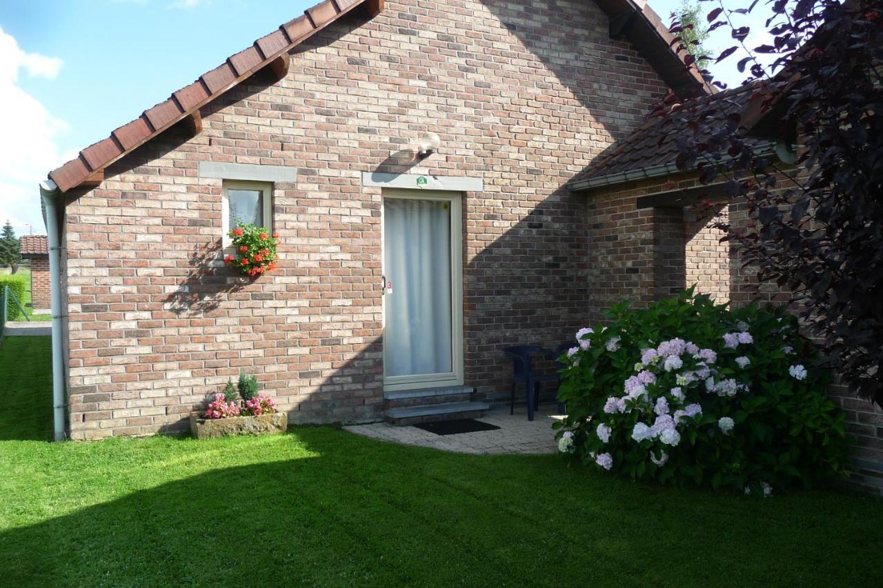 Au Rond Chene Bed & Breakfast Biron Dış mekan fotoğraf